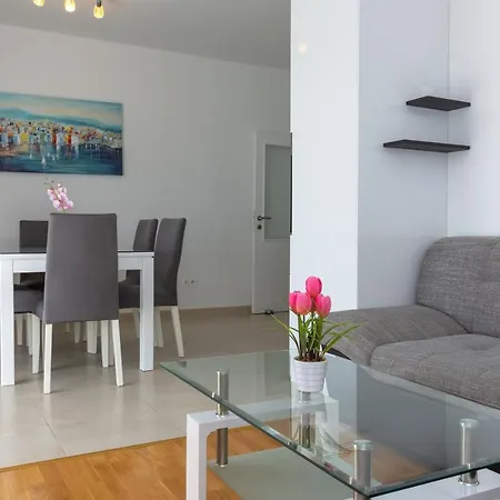 Apartment Plazonic Kastela