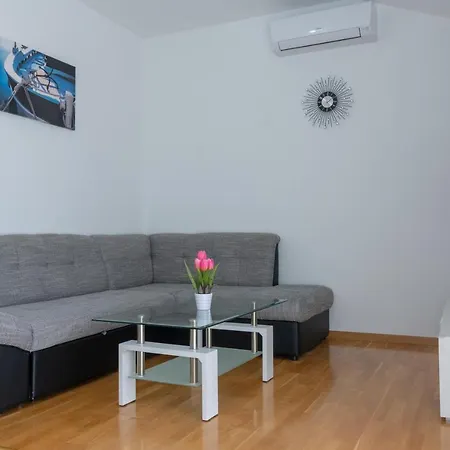 Apartament Plazonic Kaštela