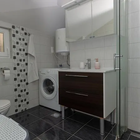 Apartment Plazonic *